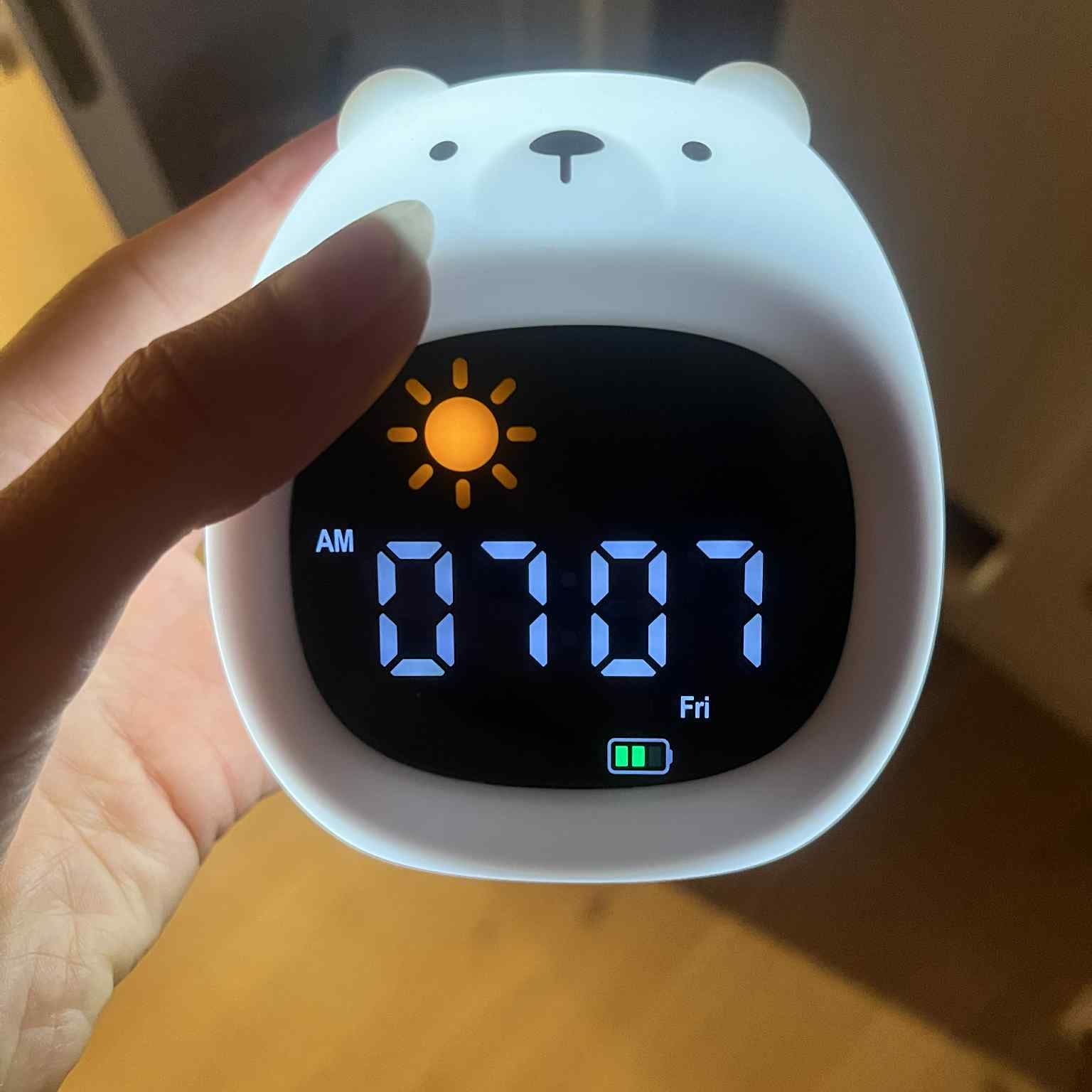 Silikone bamse natlampe med ur